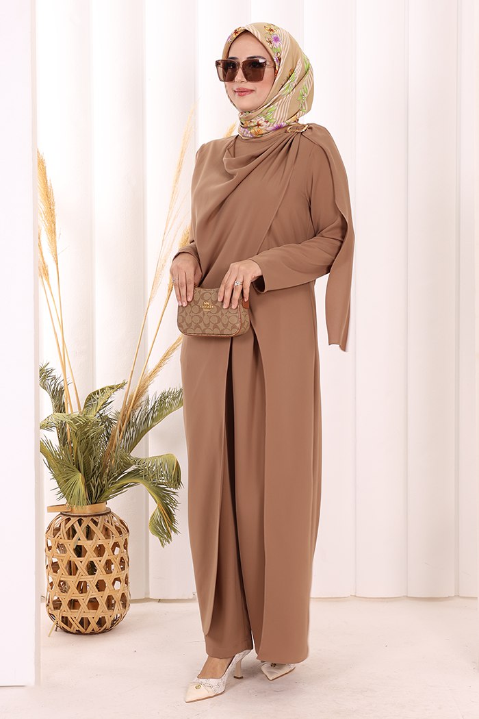 gold buckle tunic & trouser set