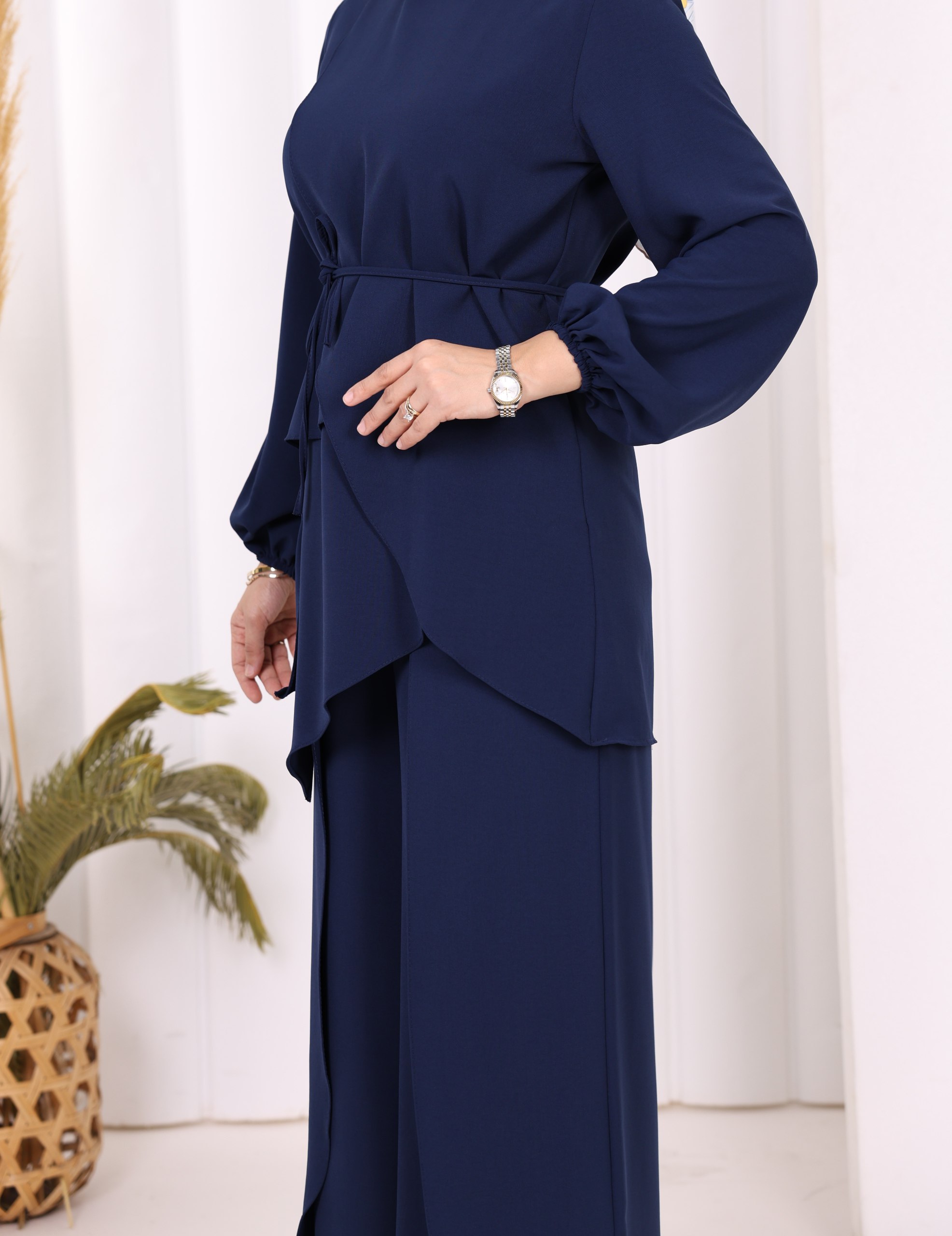 asymmetric cut tunic & trousers two piece set asymmetric cut tunic & trousers two piece set