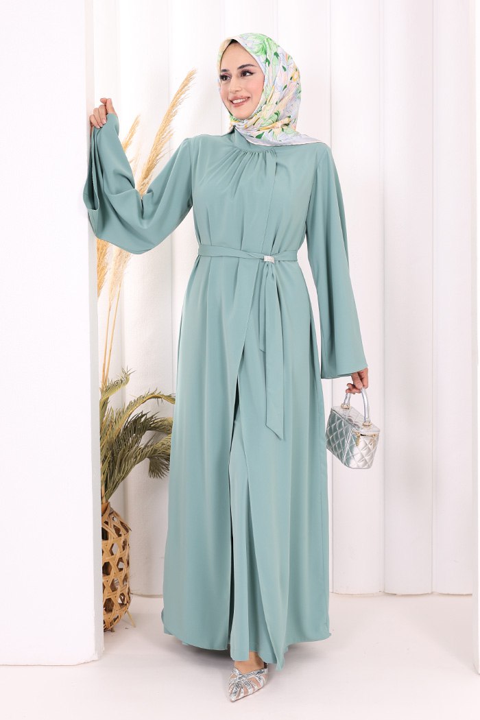 luxury brooch detail abaya & jumpsuit set