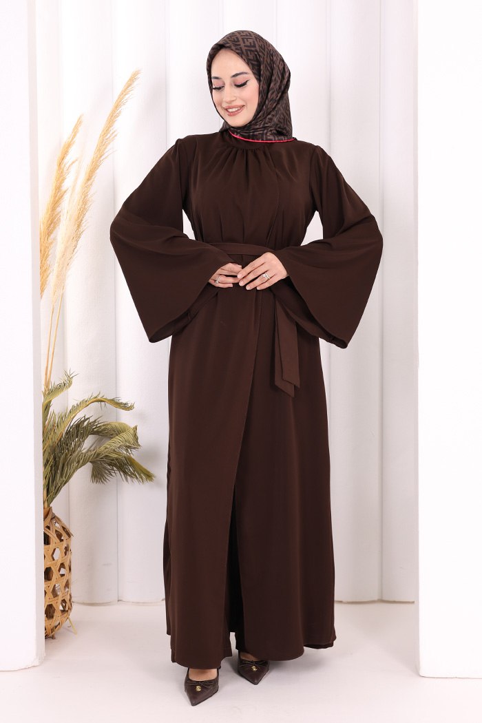 luxury brooch detail abaya & jumpsuit set