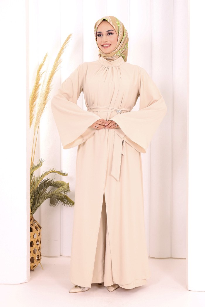 luxury brooch detail abaya & jumpsuit set